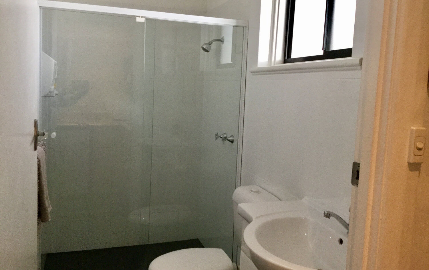 room-8.jpg