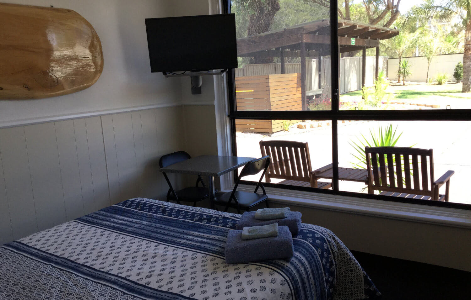 room-2-2.jpg